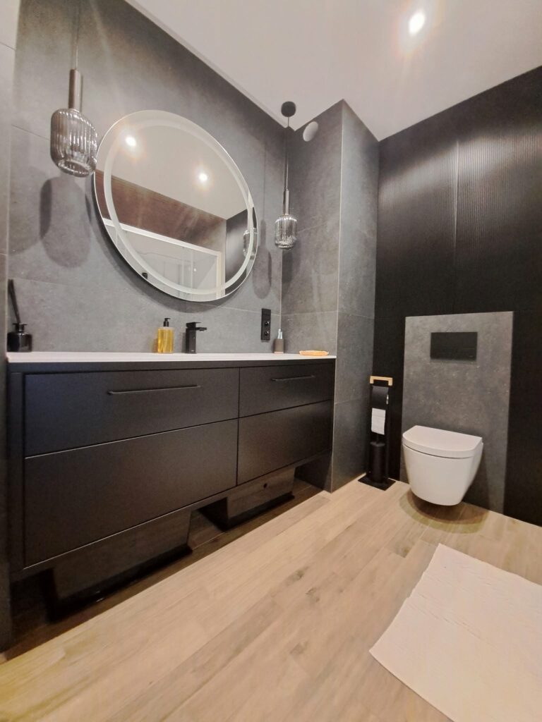 badschrank nach mass markranstaedt