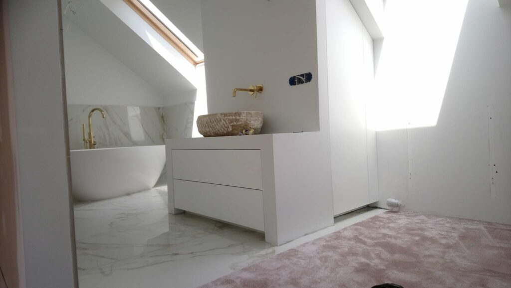 badschrank nach mass rietschen