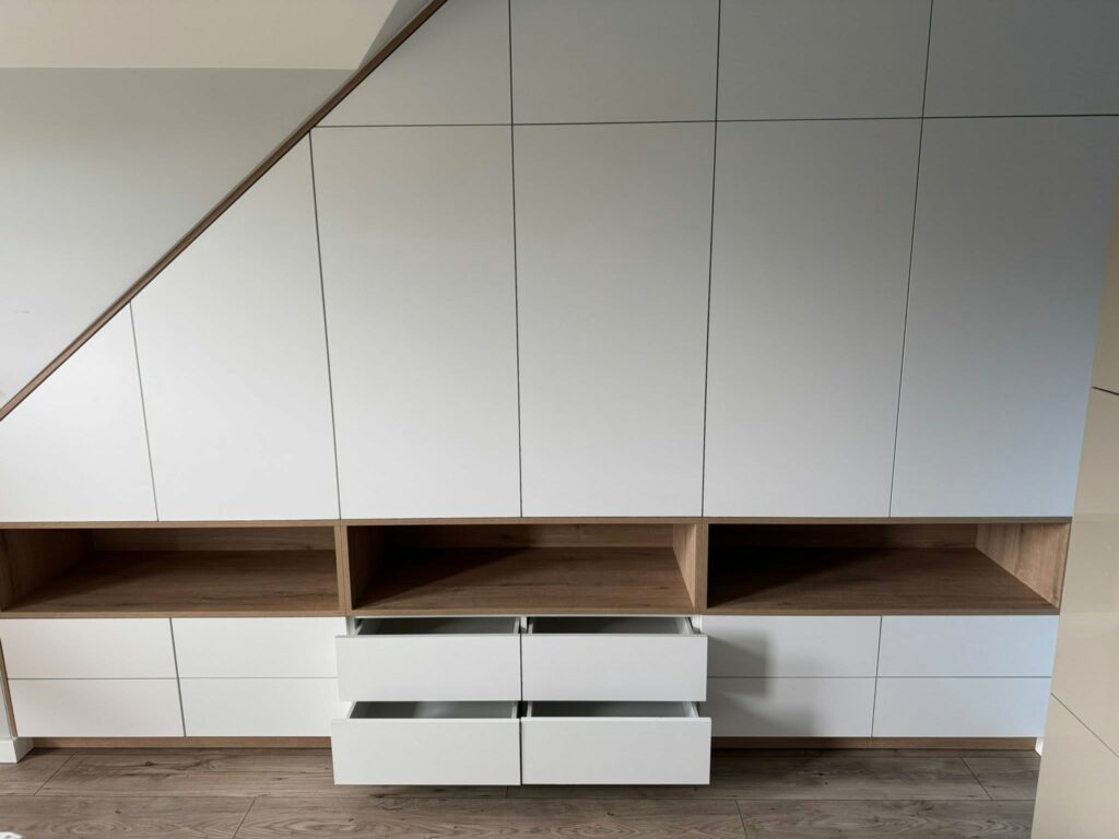 dachschraegenschrank nach mass altenberg