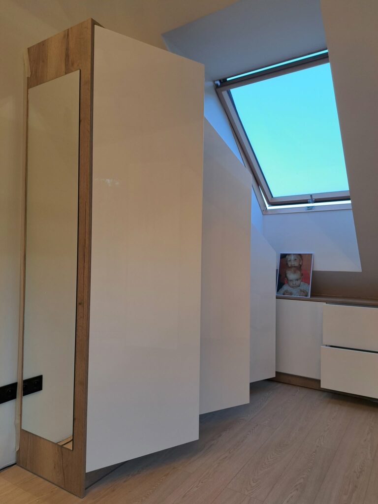 dachschraegenschrank nach mass grimma
