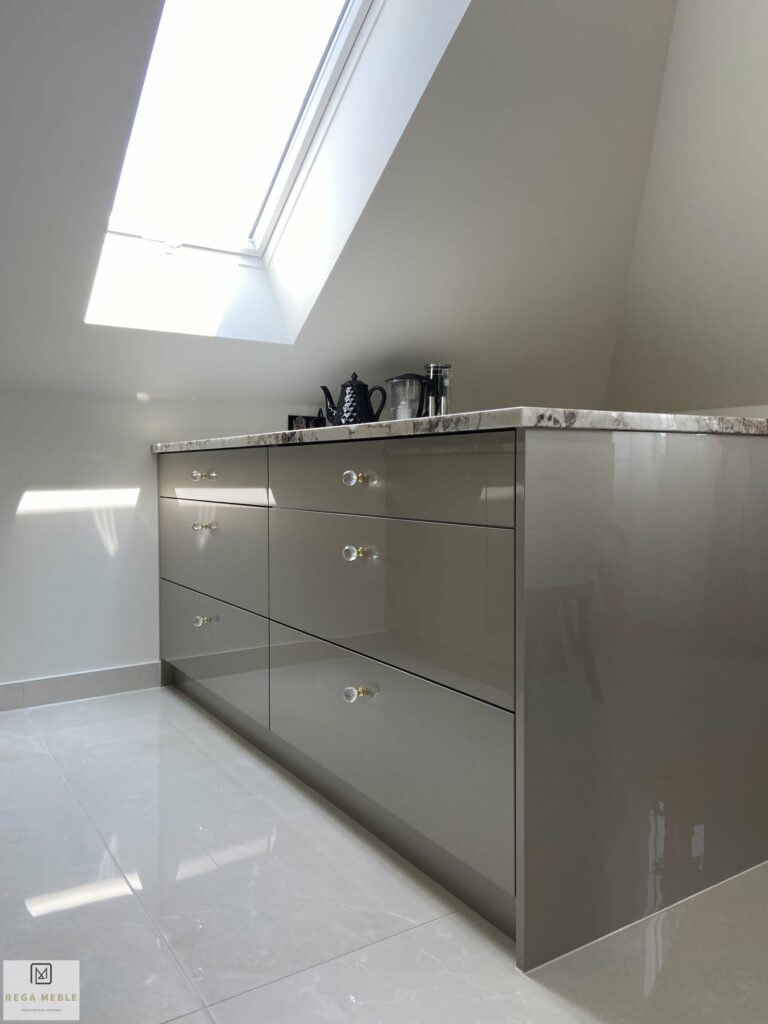 dachschraegenschrank nach mass leipzig