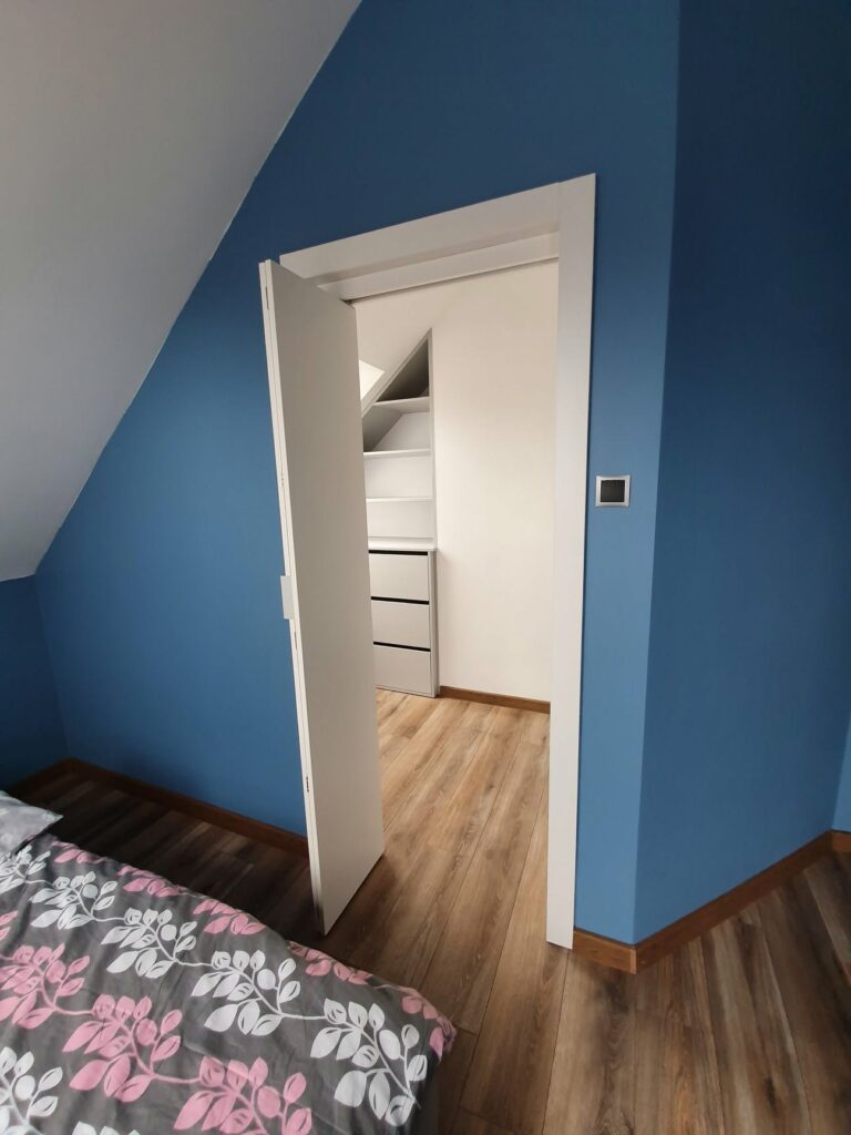 einbaumoebel fuer dachschraegen erfurt