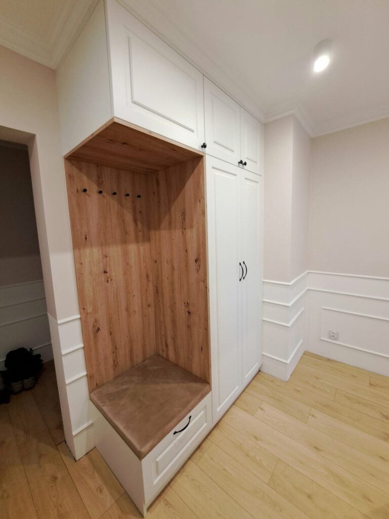 flurschrank nach mass stendal