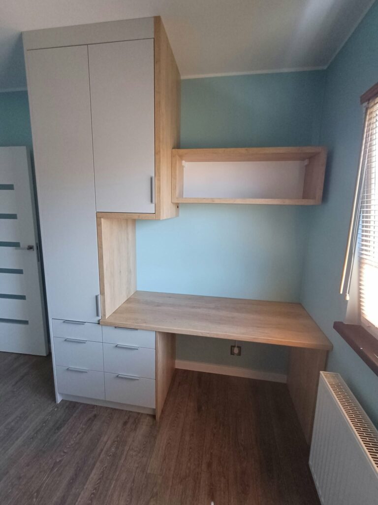 moebel fuers jugendzimmer schreibtisch strasburg uckermark