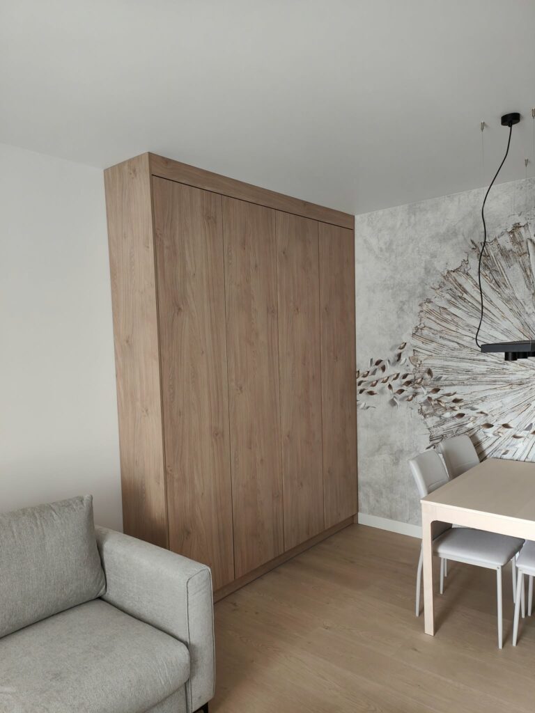 schrank nach mass mit spiegel luebben spreewald